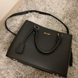 Black purse